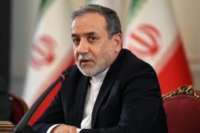 Abbas Arakçi: Savaşta birçok tarihi eser hedef alındı