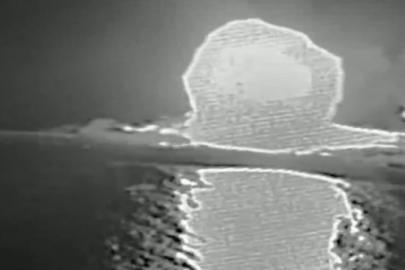 ABD, İran'ın Umman Körfezi'ndeki 11 gemisini batırdı