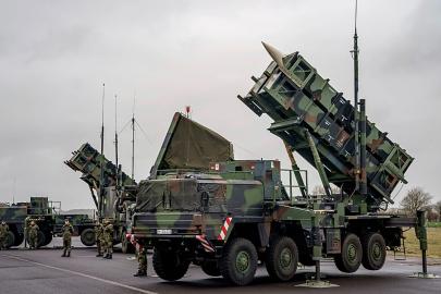 ABD medyası: Pentagon, Ukrayna'ya ayrılan askeri yardımı Orta Doğu'ya yönlendirmeyi değerlendiriyor