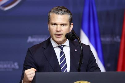 ABD Savaş Bakanı: Bugün İran'daki en yoğun saldırıyı yapacağımız gün olacak