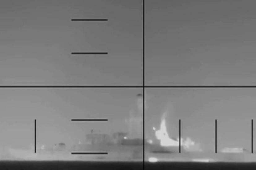 ABD, Sri Lanka açıklarında İran gemisini batırdı