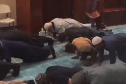ABD'de cemaate teravih sonrası şınav çektiren Türk imam