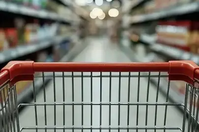 ABD'de tüketici güven endeksi martta aşağı yönlü revize edildi