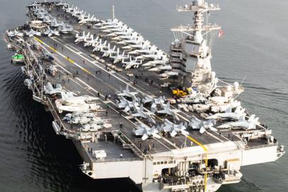 ABD'nin en büyük uçak gemisi "USS Gerald R. Ford" Kızıldeniz'de