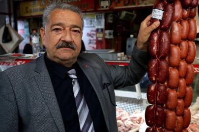 Adana'da uzmanından vatandaşa 'ucuz sucuk' uyarısı
