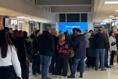 Altın fiyatları düştü vatandaşlar Kuyumcukent’e akın etti: Gram altın kısa sürede tükendi