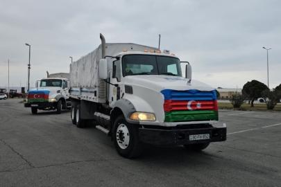 Azerbaycan’dan İran’a insani yardım