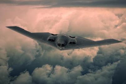 B-2 bombardıman uçakları İran'a yönelik saldırılar için havalandı