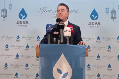 Babacan, Bursa'dan ekonomi ve politika sorunlarını değerlendirdi... Kalıcı barış diplomasiden geçiyor