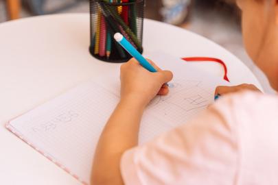 Bilim insanları yanıtladı: Evrim teorisine rağmen neden hala solaklar var?