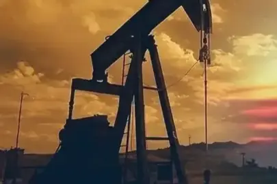 Brent petrolde hızlı tırmanış: Varil fiyatı 100 dolara yaklaşıyor