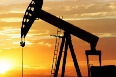 Brent petrolün varil fiyatı 86,51 dolardan işlem görüyor