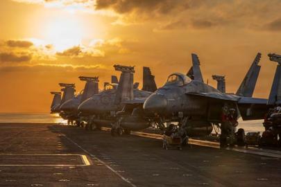 CENTCOM: İran'da 10 binden fazla askeri hedefi vurduk