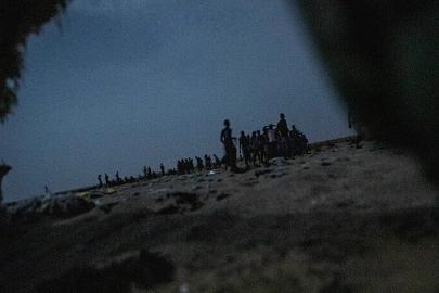 Cibuti açıklarında göçmen teknesi battı: En az 9 ölü, 45 kişi kayıp