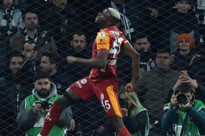 Derbide perdeyi Victor Osimhen açtı! Nijeryalı dev maçta Beşiktaş'a golünü attı