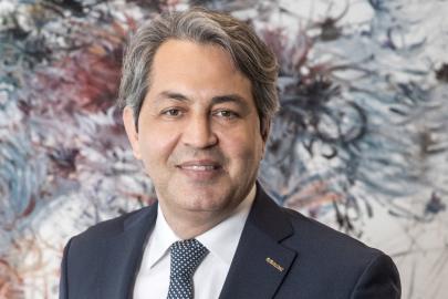 Diğer bankaların kredi kartları da artık Yapı Kredi Mobil’de