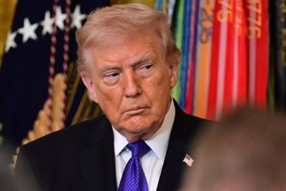 Donald Trump, bugün İran'ın çok sert bir şekilde vurulacağını söyledi