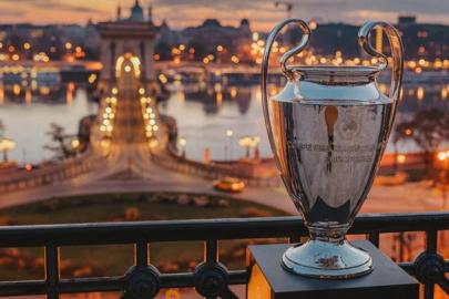 Dünyaca ünlü rock müzik grubu The Killers, UEFA Şampiyonlar Ligi Finali açılış şovunda yer alacak