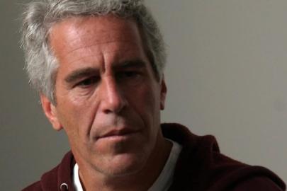 Dünyayı sarsan Epstein'ın mağdurları bir araya geldi: Gözlerimizdeki korkudan hoşlanıyordu