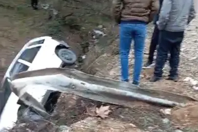 Düzce Yığılca yolunda kaza: Virajı alamadı!