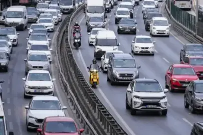 Elektrikli ve hibrit otomobil sayısında rekor: 400 bine yaklaştı