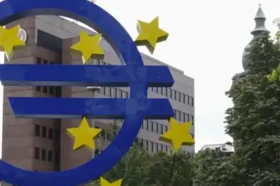 Euro Bölgesi'nde büyüme durma noktasında: Maliyet baskısı sürüyor