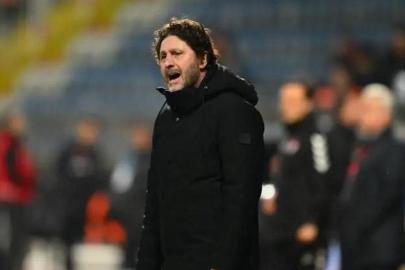 Fatih Tekke'nin ekibi seriye bağladı! Şampiyonluk sezonundan sonra bir ilk