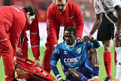 Fenerbahçe - Samsunspor maçı öncesi sakatlık şoku! Yıldız futbolcu maçta oynayamayacak