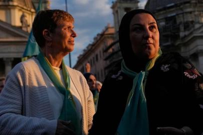 Filistinli ve İsrailli anneler el ele: Savaşı durdurun