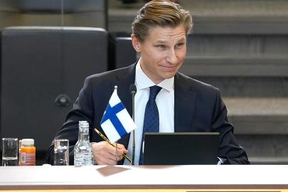 Finlandiya nükleer silah yasağını kaldırmayı planlıyor