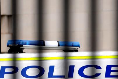 İngiltere'de bir adam arabasını yayaların üzerine sürdü: Çok sayıda yaralı var