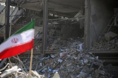 İran: ABD-İsrail saldırılarında 105 sivil mekan hedef alındı