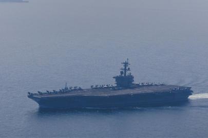 İran: ABD uçak gemisi İHA'larla hedef alındı