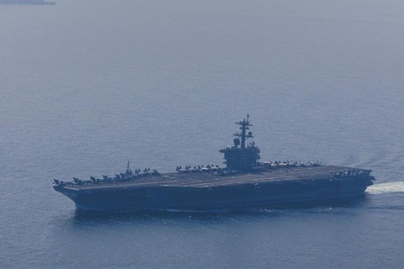 İran: ABD uçak gemisi İHA'larla hedef alındı