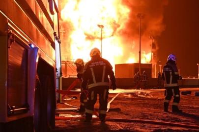 İran, Bahreyn’de yakıt tanklarına saldırdı