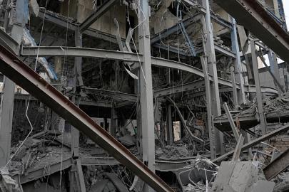 İran: Şüpheli İsrail saldırıları sonrası Tahran’daki yıkım görüntülendi