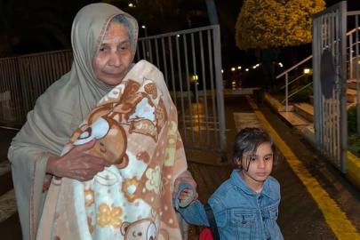 İran'daki savaş şiddetleniyor: Yüzlerce kişi Azerbaycan üzerinden tahliye ediliyor