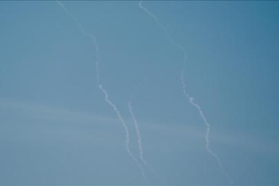 İran’dan İsrail’deki hava üsleri ve Shin Bet karargahına İHA saldırısı