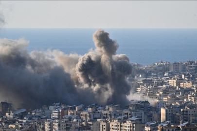 İsrail, Beyrut'ta Hizbullah'a bağlı bir radyo binasını hedef aldı