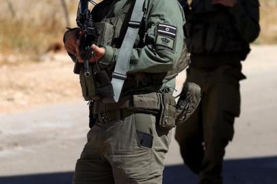 İsrail ordusu 100 bin yedek askeri göreve çağırdı