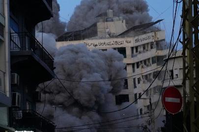 İsrail'den Lübnan'a hava saldırısı: Beyrut'ta bir apartman vuruldu, en az 6 kişi öldü