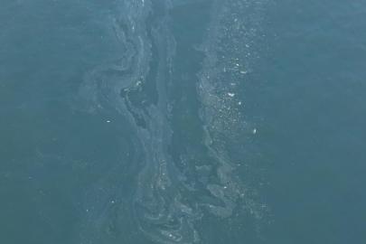 İzmir Körfezi'ni yine kirlettiler! Kasımdan bu yana 7. kez aynı senaryo