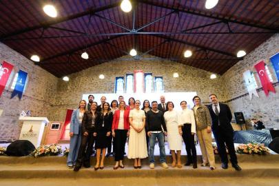 Kadınlar İzmir’deki zirvede konuştu