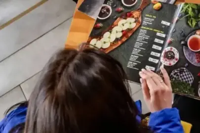 Karekodla menü bilgisi dönemi başlıyor: Gıda içerikleri ve enerji değerleri belirtilecek