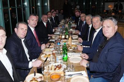 Kosova'dan Türkiye'ye maç yemeği