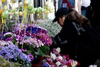 Londra'da Nevruz: İran diasporası, ülkedeki savaşın yasına rağmen baharı karşıladı