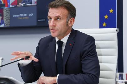 Macron: 'Enerji krizi Rusya'ya yönelik yaptırımların kaldırılmasını haklı çıkarmaz'