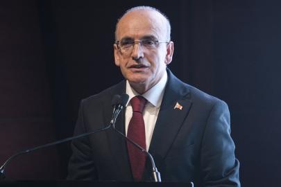 Mehmet Şimşek: Enerji ve maden hariç ihracat yüzde 6,3 arttı
