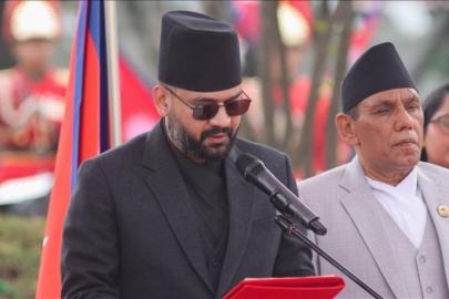 Nepal'de erken genel seçimleri kazanan 'Balen' yemin ederek başbakan oldu