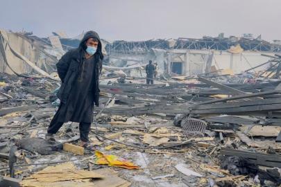 Pakistan, hava saldırılarının Kabil'deki bir hastanede 400'den fazla kişinin ölümüne yol açtığı yönündeki Afgan iddiasını reddetti